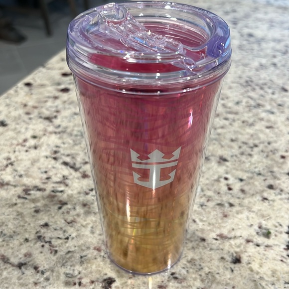 Royal Caribbean Plastic Tumbler Cup Cruise - Picture 1 of 2